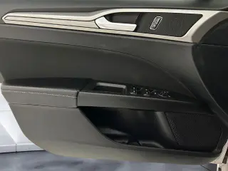 Ford Fusion 2020 SE 4dr Sedan