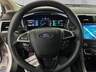 Ford Fusion 2020 SE 4dr Sedan