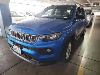 Jeep Compass 2024 4x4 Latitude 4dr SUV