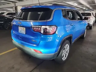 Jeep Compass 2024 4x4 Latitude 4dr SUV