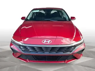 Hyundai ELANTRA 2025 SE 4dr Sedan