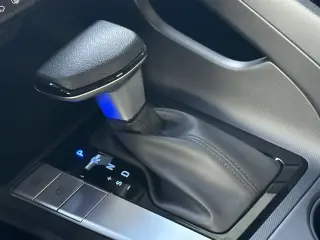 Hyundai ELANTRA 2025 SE 4dr Sedan