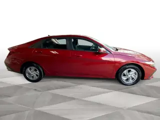 Hyundai ELANTRA 2025 SE 4dr Sedan
