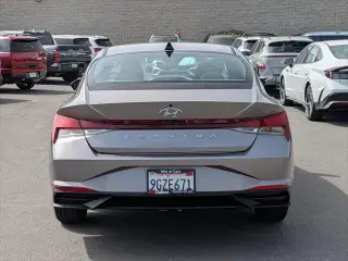 Hyundai ELANTRA 2023 SEL 4dr Sedan