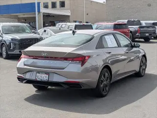 Hyundai ELANTRA 2023 SEL 4dr Sedan