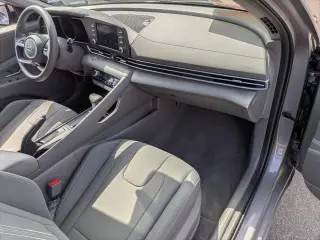 Hyundai ELANTRA 2023 SEL 4dr Sedan