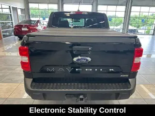 Ford Maverick 2023 AWD Lariat 4dr SuperCrew 4.5 ft. SB