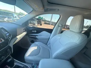 Jeep Cherokee 2022 4x4 Limited 4dr SUV