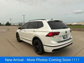 Volkswagen Tiguan 2023 SE R-Line Black 4dr SUV
