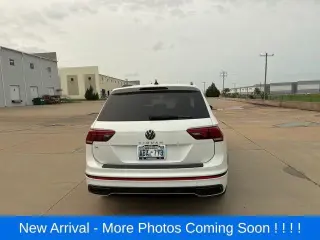 Volkswagen Tiguan 2023 SE R-Line Black 4dr SUV