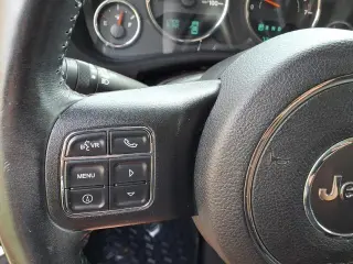 Jeep Wrangler Unlimited 2017 4x4 Sahara 4dr SUV