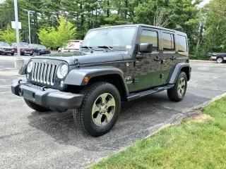 Jeep Wrangler Unlimited 2017 4x4 Sahara 4dr SUV