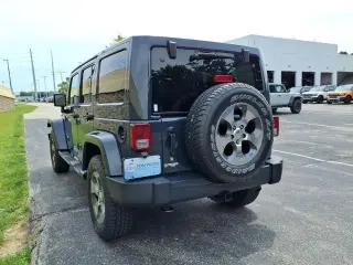 Jeep Wrangler Unlimited 2017 4x4 Sahara 4dr SUV