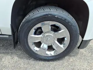Chevrolet Suburban 2016 4x4 LTZ 4dr SUV