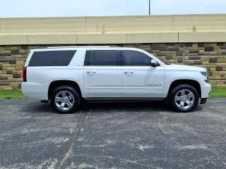 Chevrolet Suburban 2016 4x4 LTZ 4dr SUV