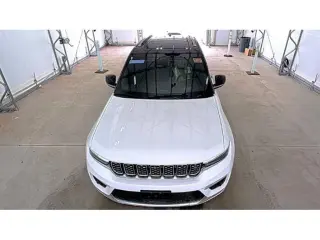Jeep Grand Cherokee 2023 4x4 Summit 4xe 4dr SUV