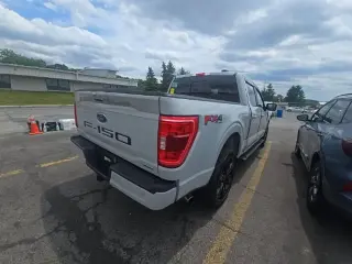 Ford F-150 2023 4x4 XL 4dr SuperCrew 5.5 ft. SB