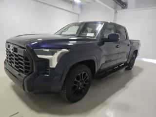 Toyota Tundra 2023 4x4 SR5 4dr CrewMax Cab Pickup SB