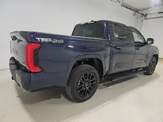 Toyota Tundra 2023 4x4 SR5 4dr CrewMax Cab Pickup SB