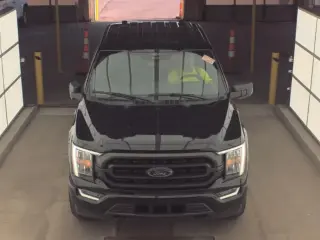 Ford F-150 2023 4x4 Lariat 4dr SuperCrew 5.5 ft. SB