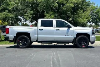 Chevrolet Silverado 1500 2018 4x4 LTZ 4dr Crew Cab 5.8 ft. SB