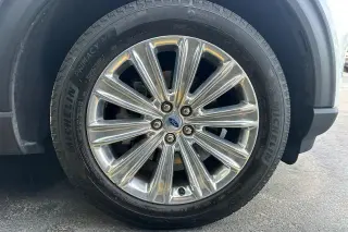 Ford Explorer 2023 AWD Limited 4dr SUV
