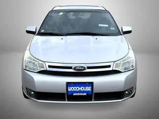 Ford Focus 2009 SES 4dr Sedan