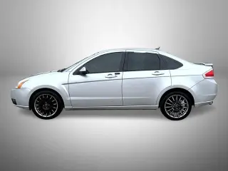 Ford Focus 2009 SES 4dr Sedan