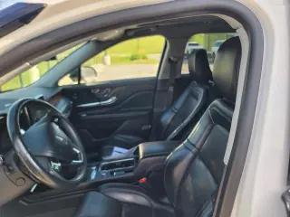 Lincoln Corsair 2020 AWD Reserve 4dr SUV