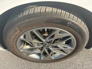 Genesis GV70 2024 AWD 2.5T Standard 4dr SUV
