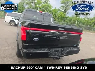 Ford F-150 Lightning 2022 AWD XLT 4dr SuperCrew 5.5 ft. SB