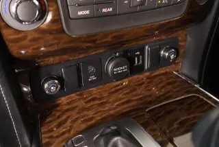 Nissan Armada 2018 4x2 SV 4dr SUV
