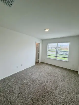 Propiedad en alquiler con 3 habitaciones y 2 baños en Lorena