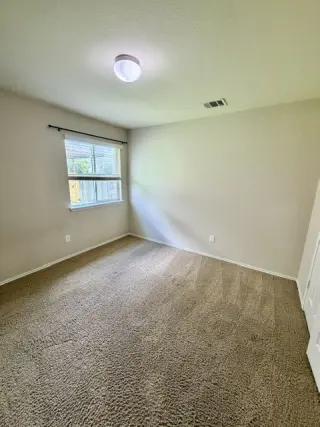 Propiedad en alquiler con 4 habitaciones y 2 baños en Waco