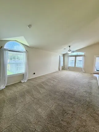 Propiedad en alquiler con 4 habitaciones y 2 baños en Waco