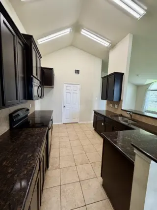 Propiedad en alquiler con 4 habitaciones y 2 baños en Waco