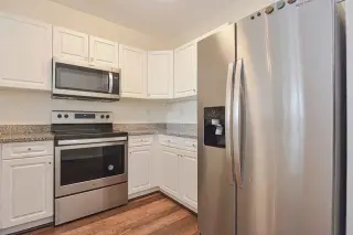 Propiedad en alquiler con 2 dormitorios y 2 baños en Quincy