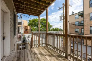 Propiedad en alquiler con 3 habitaciones y 2 baños en Chicago