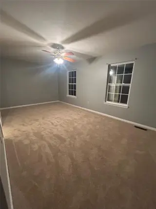Propiedad en alquiler con 4 habitaciones y 2.5 baños en Walton