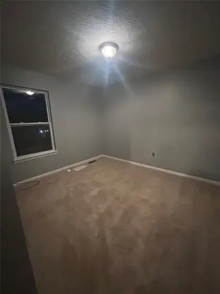 Propiedad en alquiler con 4 habitaciones y 2.5 baños en Walton