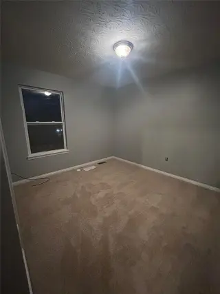 Propiedad en alquiler con 4 habitaciones y 2.5 baños en Walton