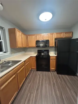 Propiedad en alquiler con 4 habitaciones y 2.5 baños en Walton