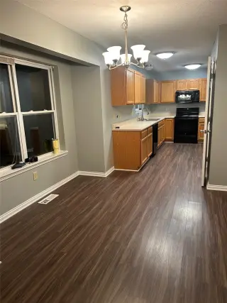 Propiedad en alquiler con 4 habitaciones y 2.5 baños en Walton