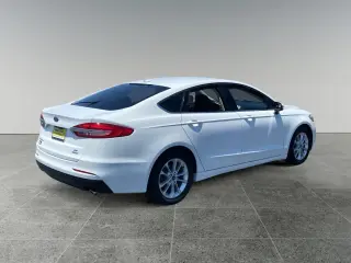 Ford Fusion 2020 SE 4dr Sedan