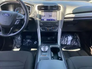 Ford Fusion 2020 SE 4dr Sedan