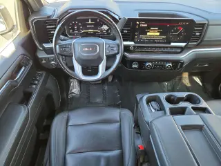 GMC Sierra 1500 2024 4x4 SLT 4dr Crew Cab 5.8 ft. SB
