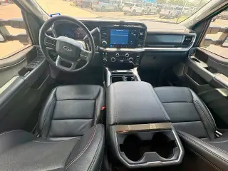Toyota Tacoma 2025 4x2 SR5 4dr Double Cab 5.0 ft SB