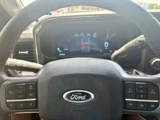 Toyota Tacoma 2025 4x2 SR5 4dr Double Cab 5.0 ft SB