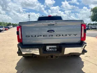 Toyota Tacoma 2025 4x2 SR5 4dr Double Cab 5.0 ft SB