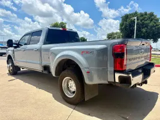 Toyota Tacoma 2025 4x2 SR5 4dr Double Cab 5.0 ft SB